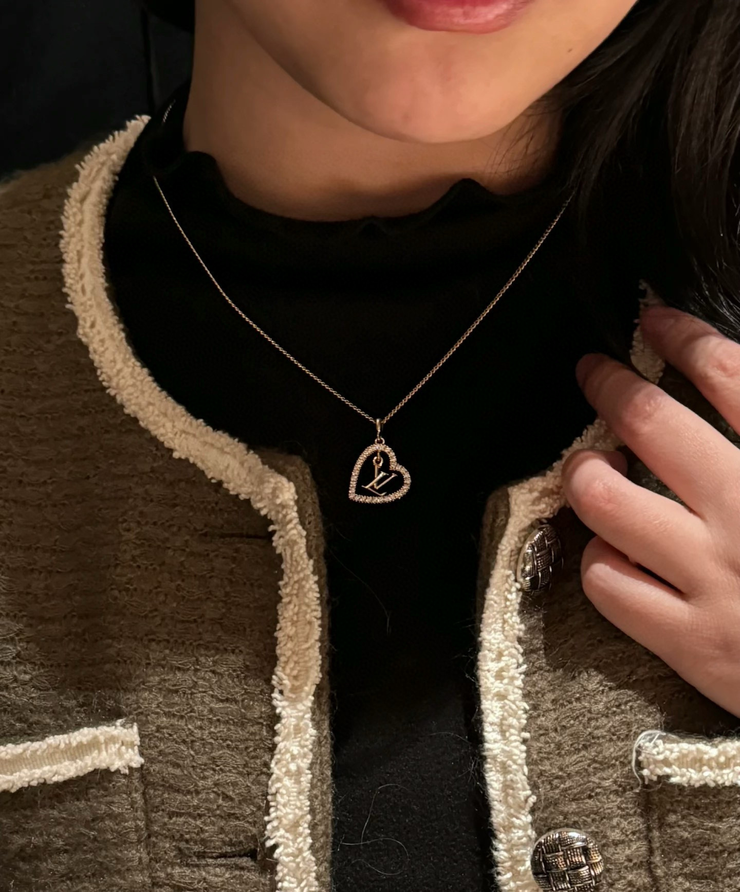 LV A貨 愛心吊墜項鍊 女款精緻設計款| 12 LV A貨 愛心吊墜項鍊 女款精緻設計款
