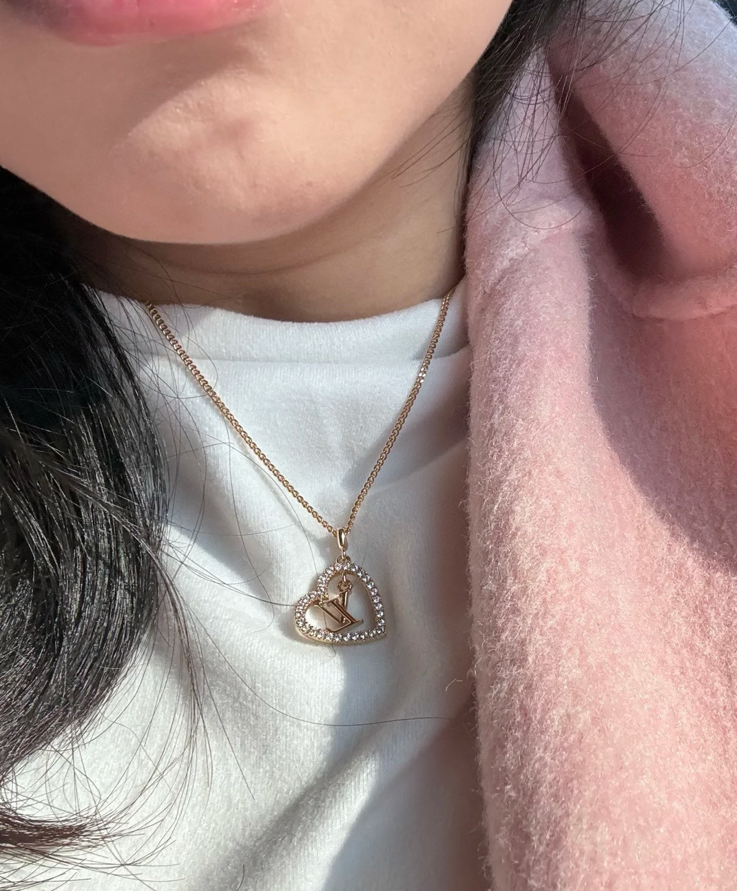 LV A貨 愛心吊墜項鍊 女款精緻設計款| 10 LV A貨 愛心吊墜項鍊 女款精緻設計款