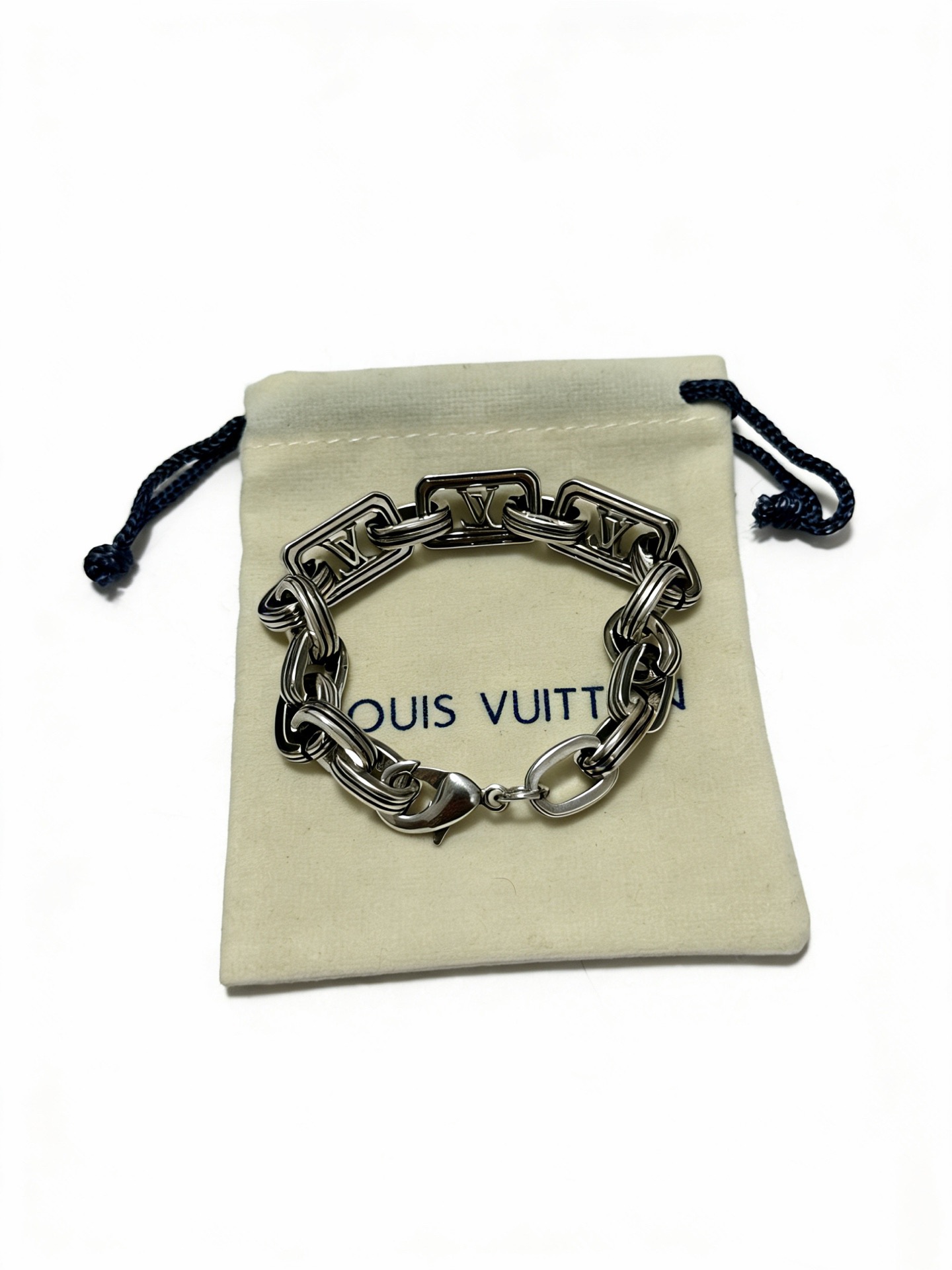 LV 高仿 男款 方塊鏈條手鍊 簡約設計高級質感款| 7 LV 高仿 男款 方塊鏈條手鍊 簡約設計高級質感款