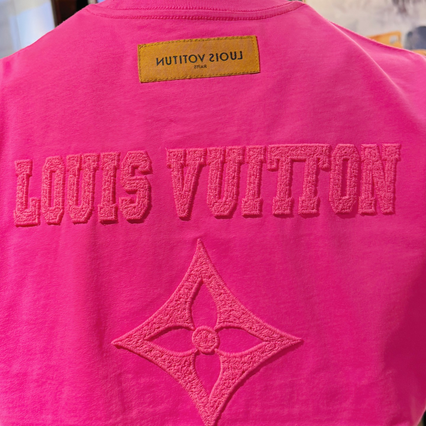 LV 一比一 刺繡Logo短袖T恤 玫紅配色 寬鬆潮流款| 7 LV 一比一 刺繡Logo短袖T恤 玫紅配色 寬鬆潮流款