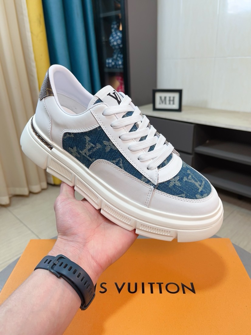 LV 高仿 男款丹寧拼接運動鞋 白藍時尚款| 13 LV 高仿 男款丹寧拼接運動鞋 白藍時尚款