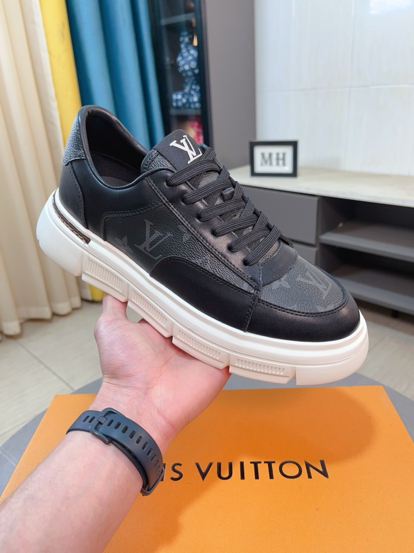 LV A貨 男款黑色Monogram厚底運動鞋 潮流百搭款| 13 LV A貨 男款黑色Monogram厚底運動鞋 潮流百搭款