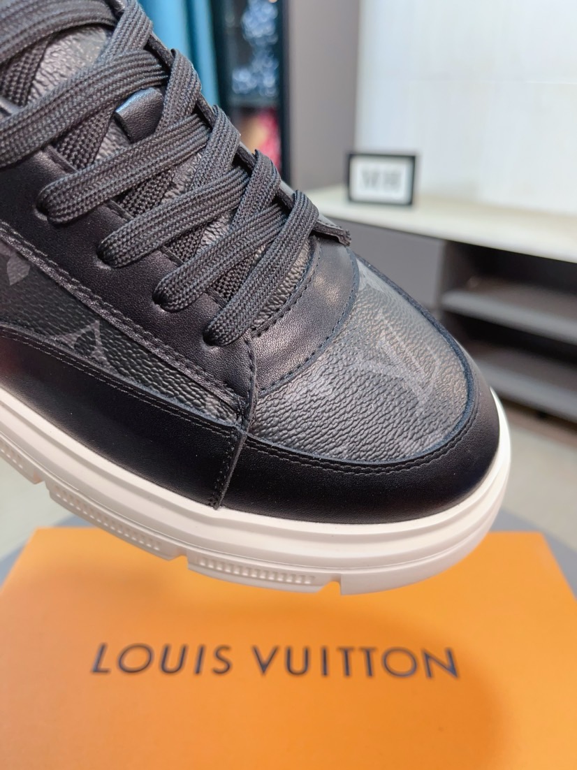 LV A貨 男款黑色Monogram厚底運動鞋 潮流百搭款| 10 LV A貨 男款黑色Monogram厚底運動鞋 潮流百搭款
