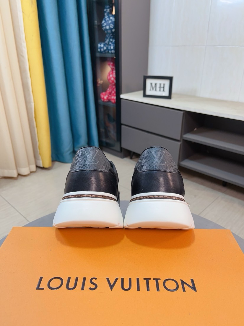 LV A貨 男款黑色Monogram厚底運動鞋 潮流百搭款| 7 LV A貨 男款黑色Monogram厚底運動鞋 潮流百搭款