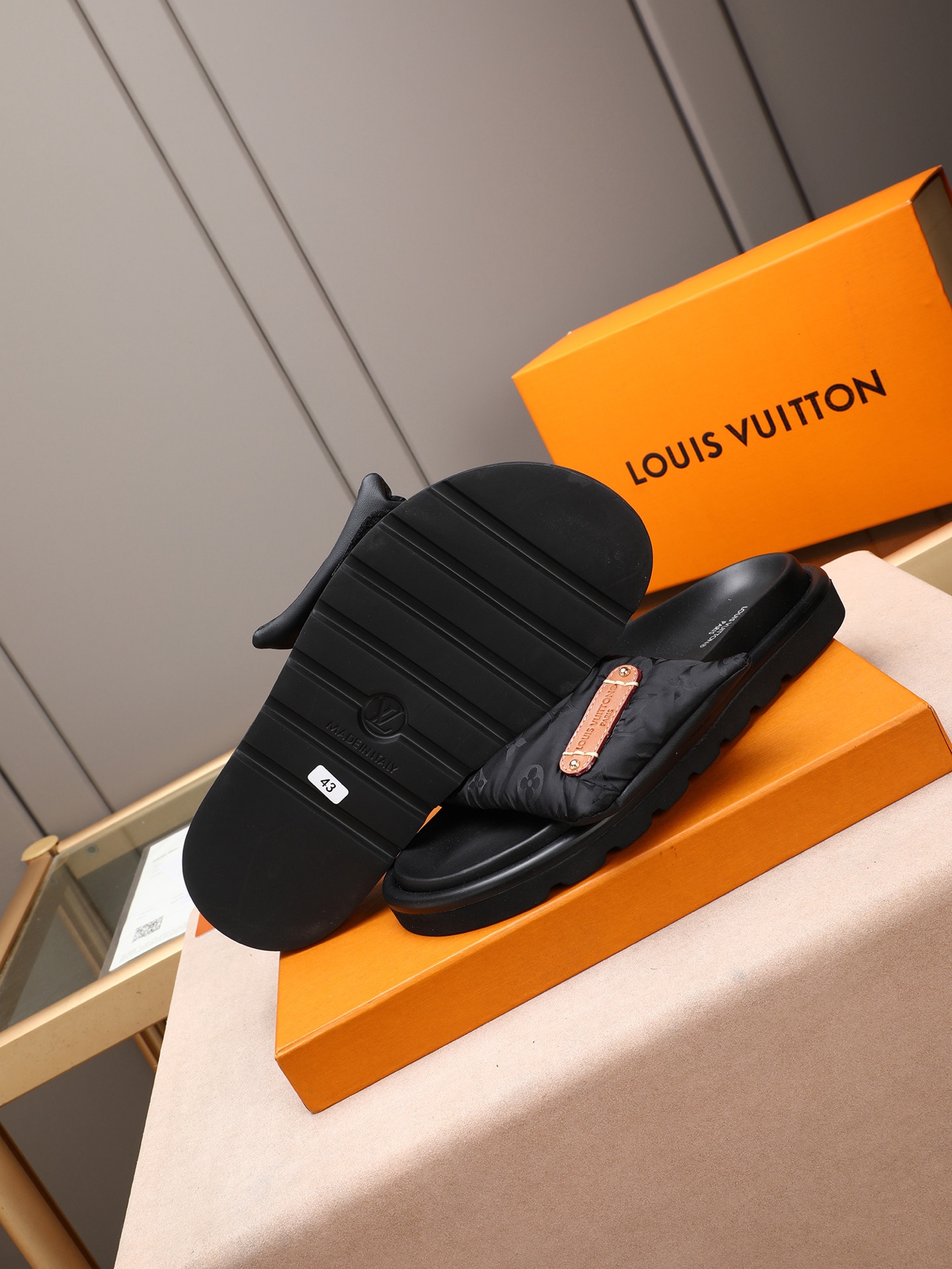 LV 原單 丹寧Monogram厚底拖鞋 藍色休閒款| 13 LV 原單 丹寧Monogram厚底拖鞋 藍色休閒款