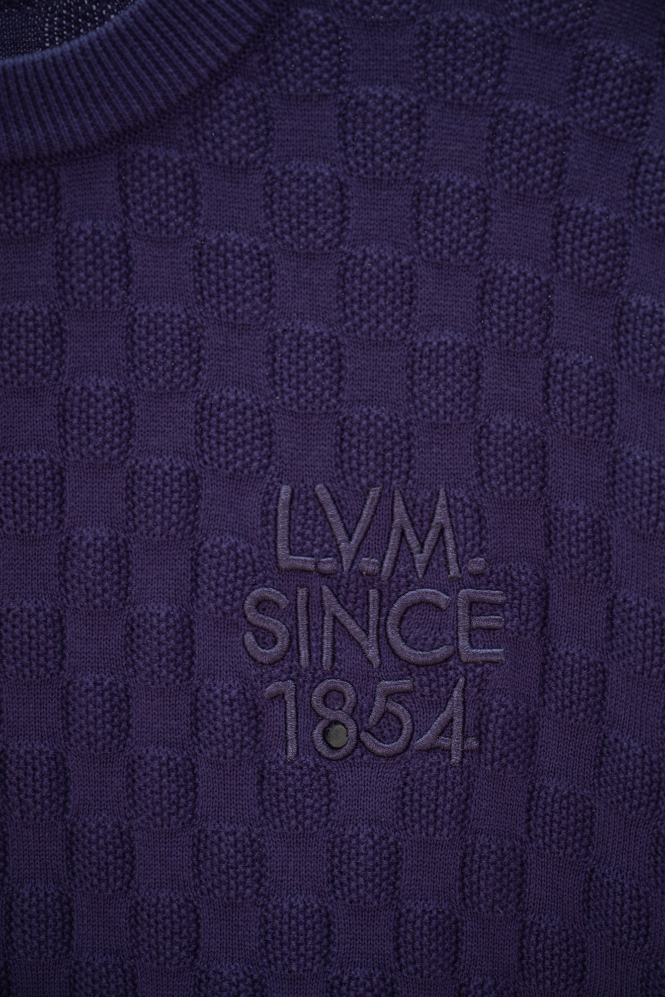 LV高仿棋盤格提花短袖針織T恤立體刺繡設計休閒款| 10 LV高仿棋盤格提花短袖針織T恤立體刺繡設計休閒款