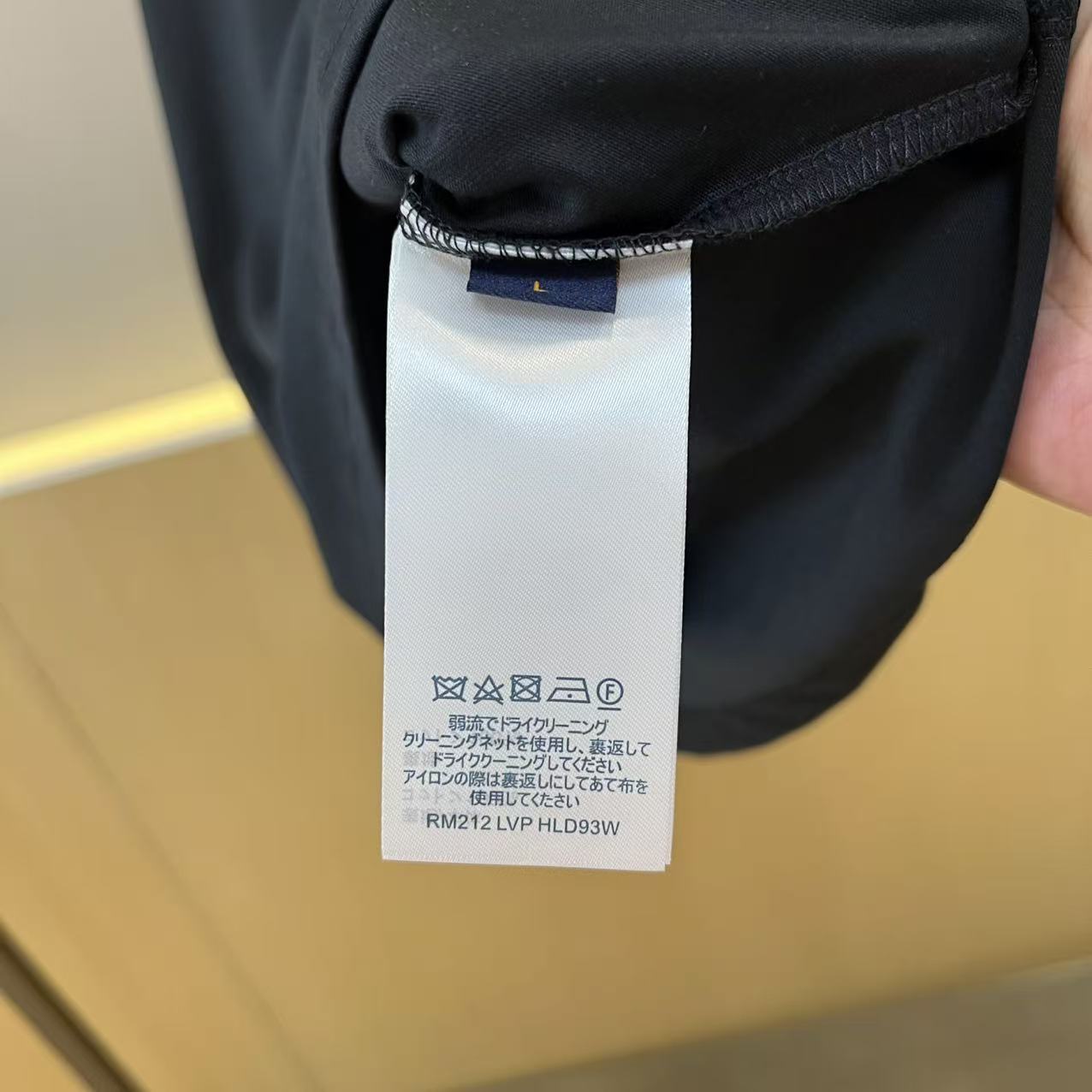 LV高仿短袖T恤 馬圖印花設計 潮流寬鬆款 黑色| 9 LV高仿短袖T恤 馬圖印花設計 潮流寬鬆款 黑色