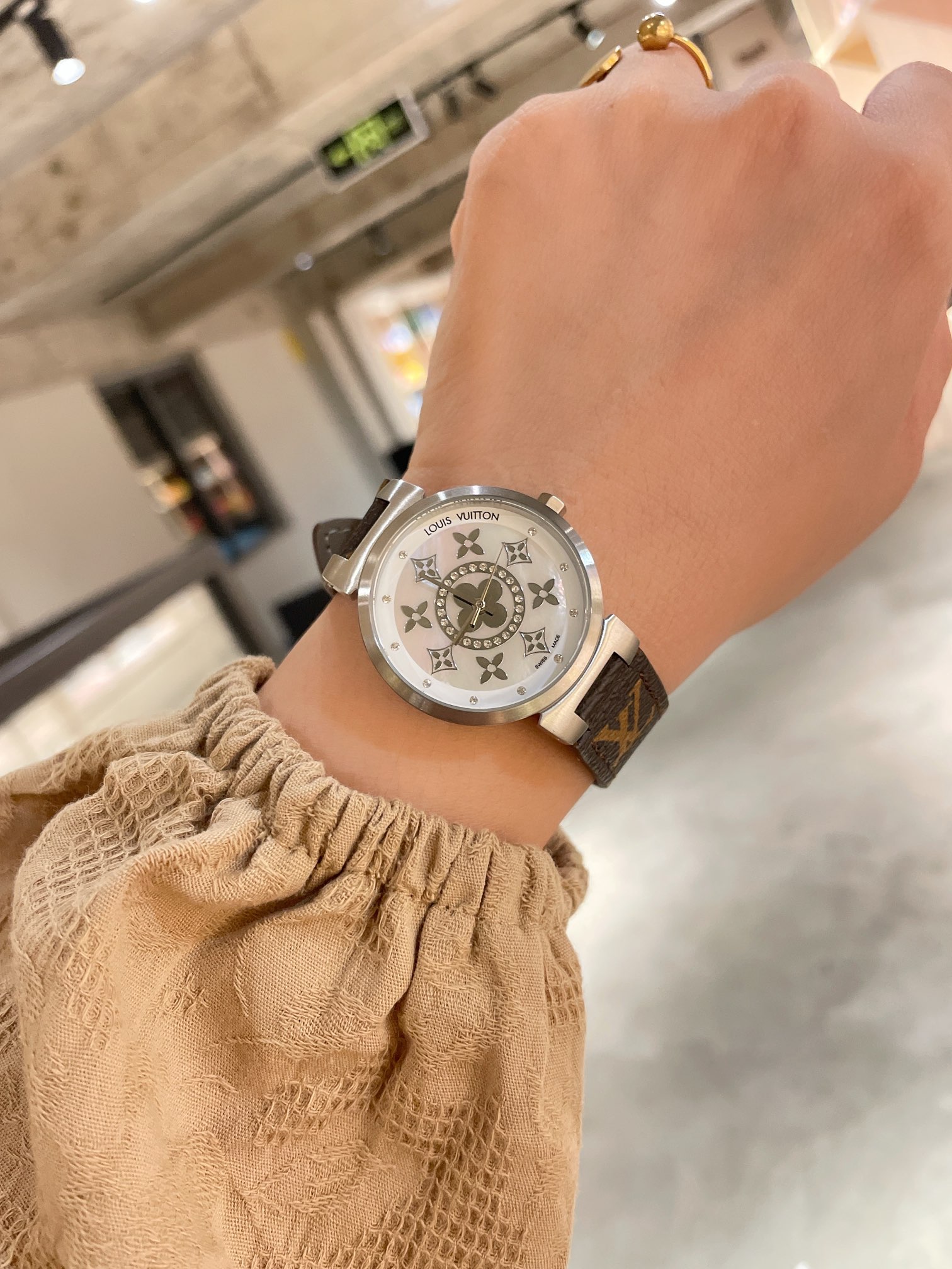 LV一比一女士腕錶 Monogram印花錶帶 經典時尚手錶| 7 LV一比一女士腕錶 Monogram印花錶帶 經典時尚手錶