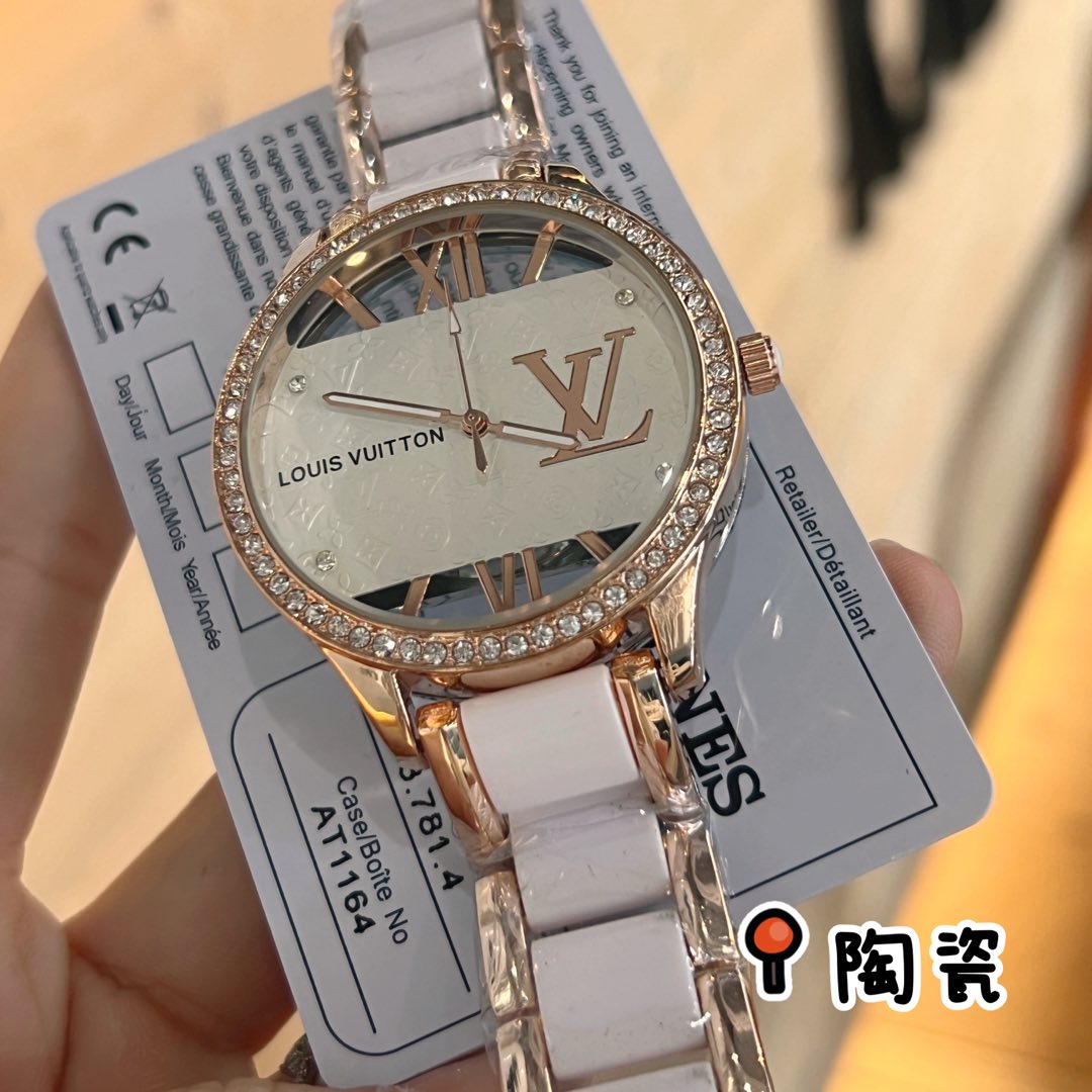 LV高仿女士腕錶 白色陶瓷錶帶 鑲鑽大錶盤時尚款| 12 LV高仿女士腕錶 白色陶瓷錶帶 鑲鑽大錶盤時尚款