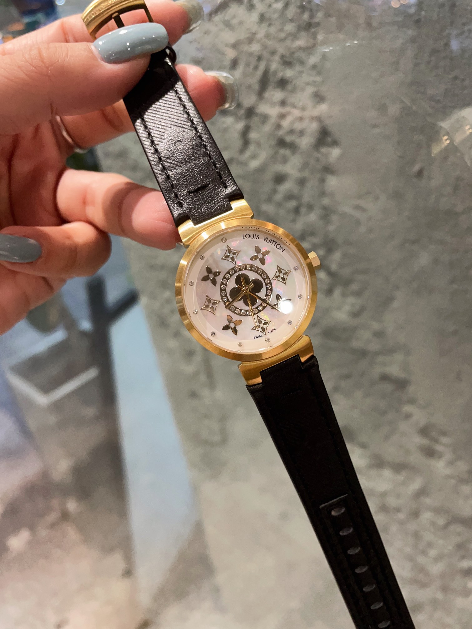 LV 高仿 女款 滿鑽花卉錶盤皮帶手錶 輕奢氣質百搭款| 13 LV 高仿 女款 滿鑽花卉錶盤皮帶手錶 輕奢氣質百搭款