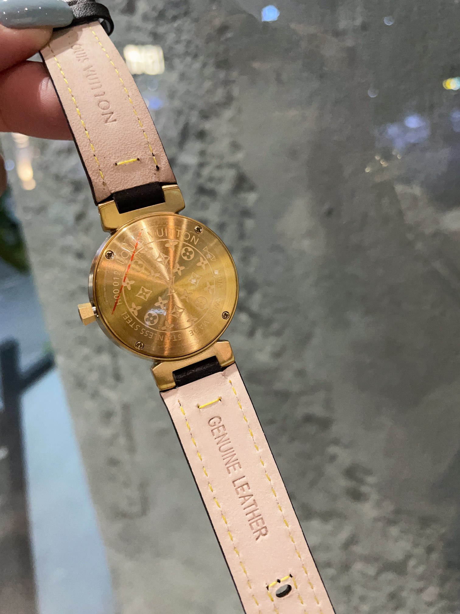 LV 高仿 女款 滿鑽花卉錶盤皮帶手錶 輕奢氣質百搭款| 12 LV 高仿 女款 滿鑽花卉錶盤皮帶手錶 輕奢氣質百搭款