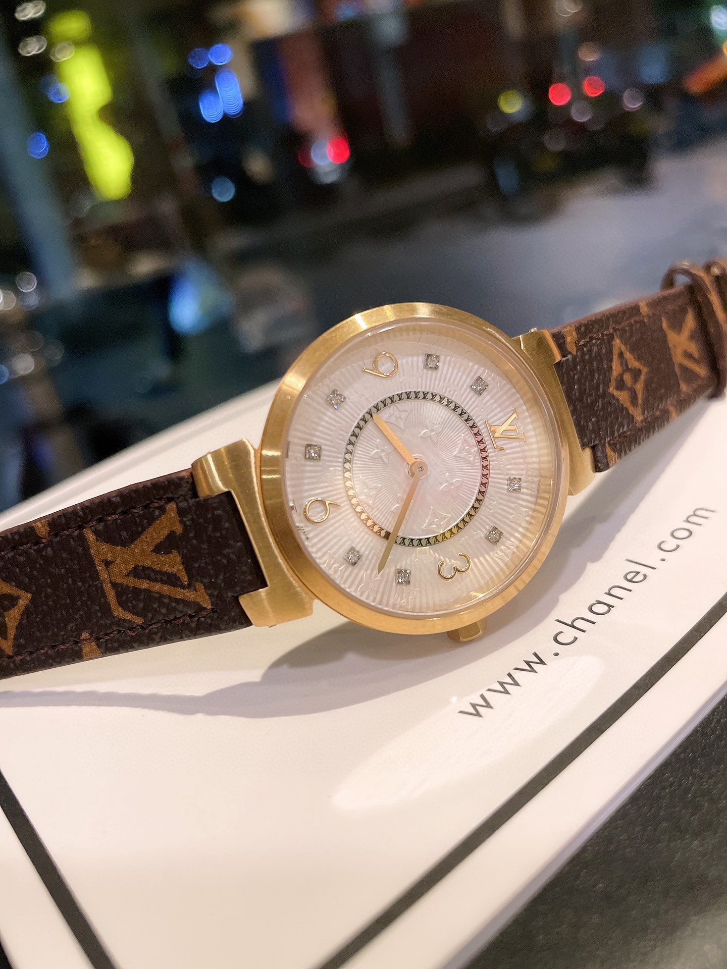 LV 高仿 女款 Monogram 錶帶簡約數字盤手錶 氣質款| 13 LV 高仿 女款 Monogram 錶帶簡約數字盤手錶 氣質款