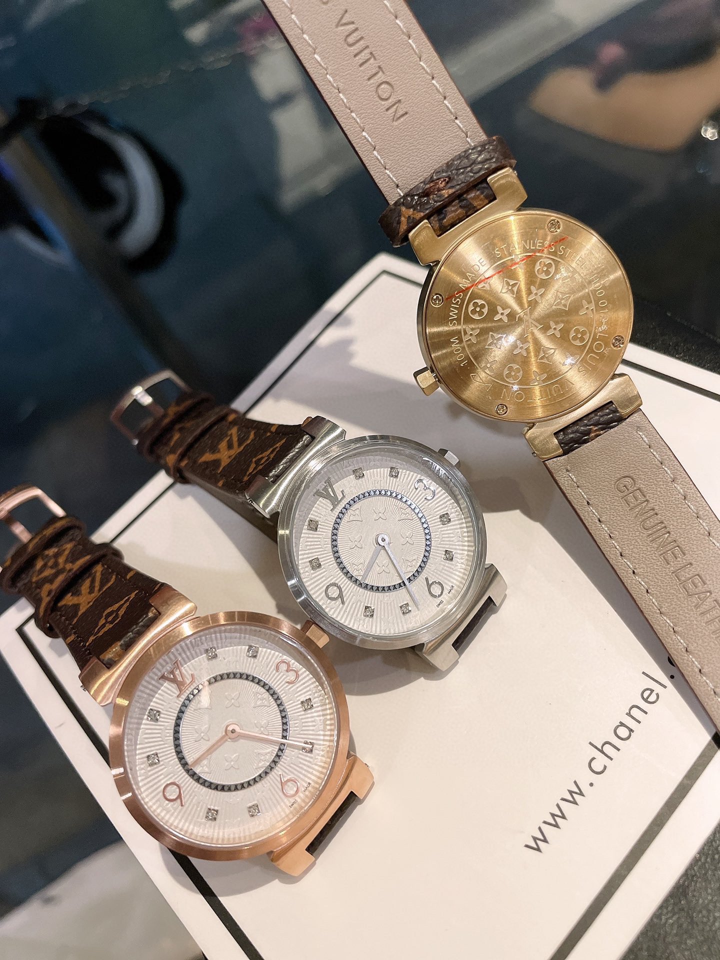 LV 高仿 女款 Monogram 錶帶簡約數字盤手錶 氣質款| 9 LV 高仿 女款 Monogram 錶帶簡約數字盤手錶 氣質款