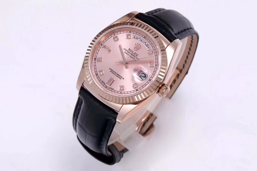 高仿 Rolex 總統表玫瑰金粉盤鑽刻度星期日历女款高仿腕錶| 11 高仿 Rolex 總統表玫瑰金粉盤鑽刻度星期日历女款高仿腕錶