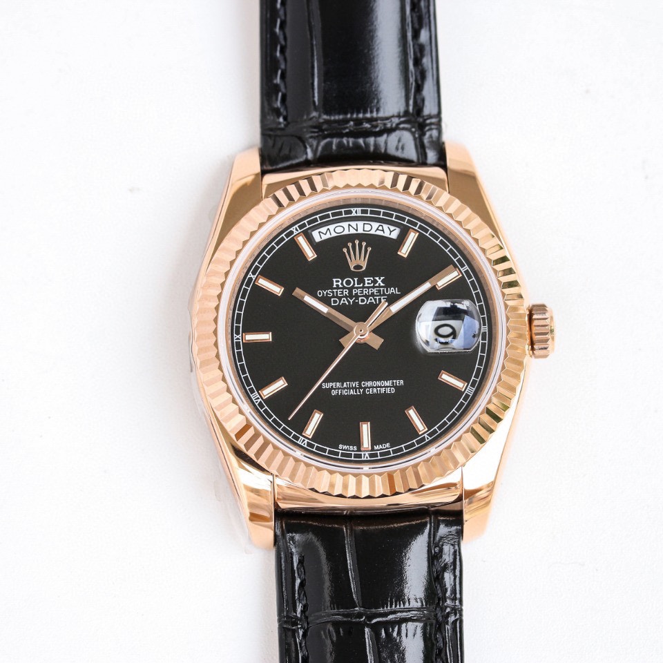 高仿 Rolex 總統表玫瑰金黑盤皮帶星期日历男士高仿腕錶| 13 高仿 Rolex 總統表玫瑰金黑盤皮帶星期日历男士高仿腕錶