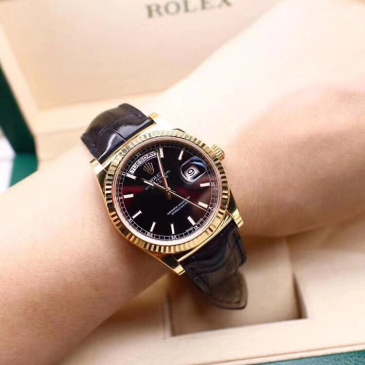 高仿 Rolex 總統表藍盤鋼殼皮帶星期日历男士高仿腕錶| 7 高仿 Rolex 總統表藍盤鋼殼皮帶星期日历男士高仿腕錶