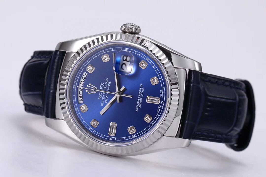 一比一 Rolex 總統表藍盤鑽刻度鋼殼皮帶星期日历高仿腕錶| 6 一比一 Rolex 總統表藍盤鑽刻度鋼殼皮帶星期日历高仿腕錶