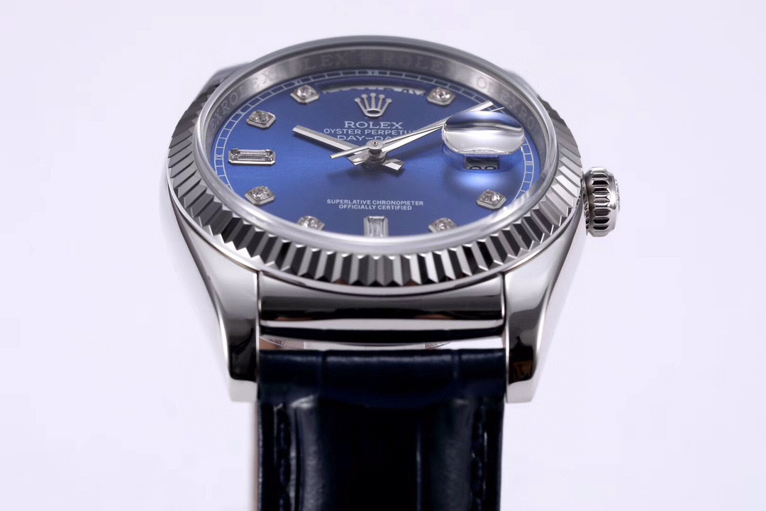 一比一 Rolex 總統表藍盤鑽刻度鋼殼皮帶星期日历高仿腕錶| 12 一比一 Rolex 總統表藍盤鑽刻度鋼殼皮帶星期日历高仿腕錶