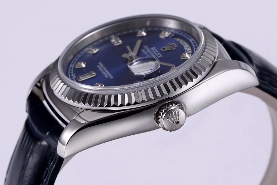 一比一 Rolex 總統表藍盤鑽刻度鋼殼皮帶星期日历高仿腕錶| 10 一比一 Rolex 總統表藍盤鑽刻度鋼殼皮帶星期日历高仿腕錶