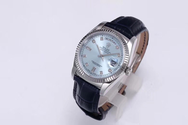 高仿 Rolex 總統表淺藍盤鋼殼皮帶星期日历高仿男士腕錶| 11 高仿 Rolex 總統表淺藍盤鋼殼皮帶星期日历高仿男士腕錶