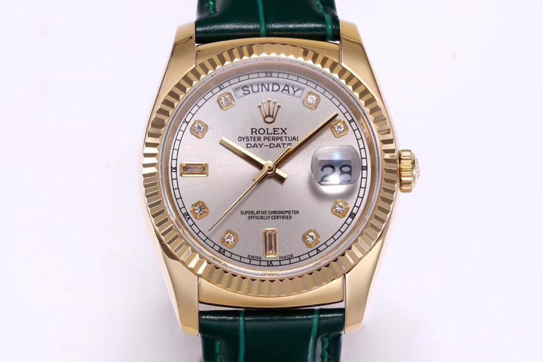 高仿 Rolex 總統表香檳盤金殼綠色皮帶星期日历高仿腕錶| 6 高仿 Rolex 總統表香檳盤金殼綠色皮帶星期日历高仿腕錶