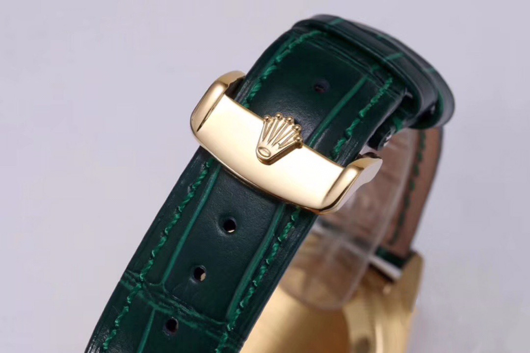 高仿 Rolex 總統表香檳盤金殼綠色皮帶星期日历高仿腕錶| 7 高仿 Rolex 總統表香檳盤金殼綠色皮帶星期日历高仿腕錶