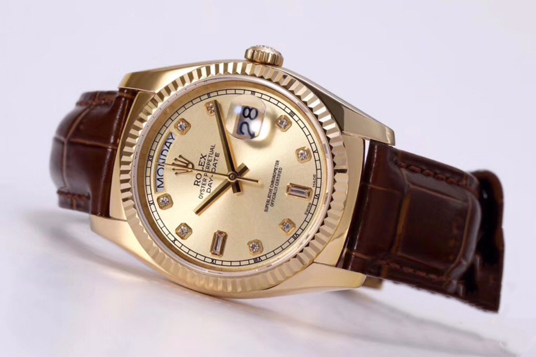 一比一 Rolex 總統表香檳盤金殼棕色皮帶星期日历高仿腕錶