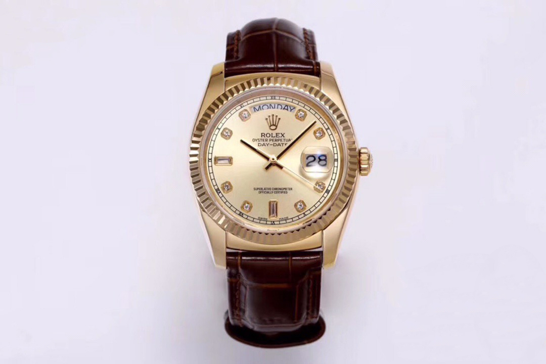 一比一 Rolex 總統表香檳盤金殼棕色皮帶星期日历高仿腕錶| 12 一比一 Rolex 總統表香檳盤金殼棕色皮帶星期日历高仿腕錶