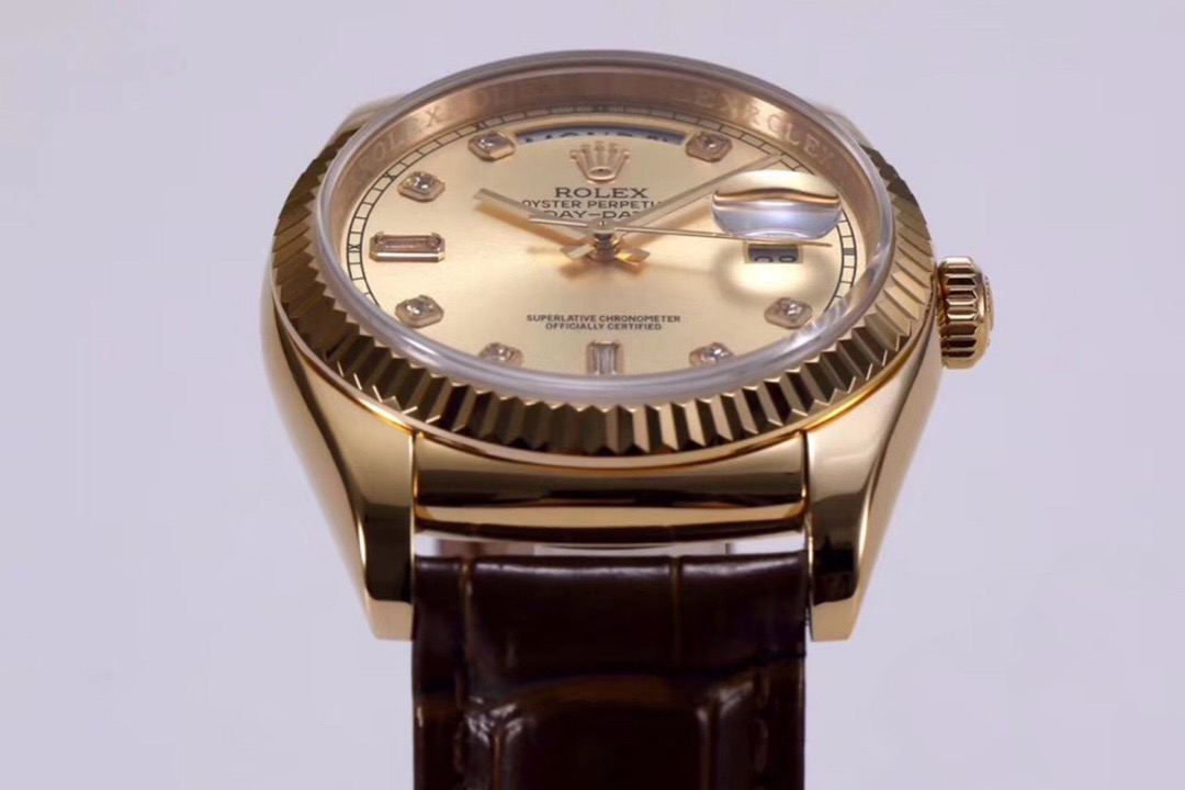 一比一 Rolex 總統表香檳盤金殼棕色皮帶星期日历高仿腕錶| 10 一比一 Rolex 總統表香檳盤金殼棕色皮帶星期日历高仿腕錶