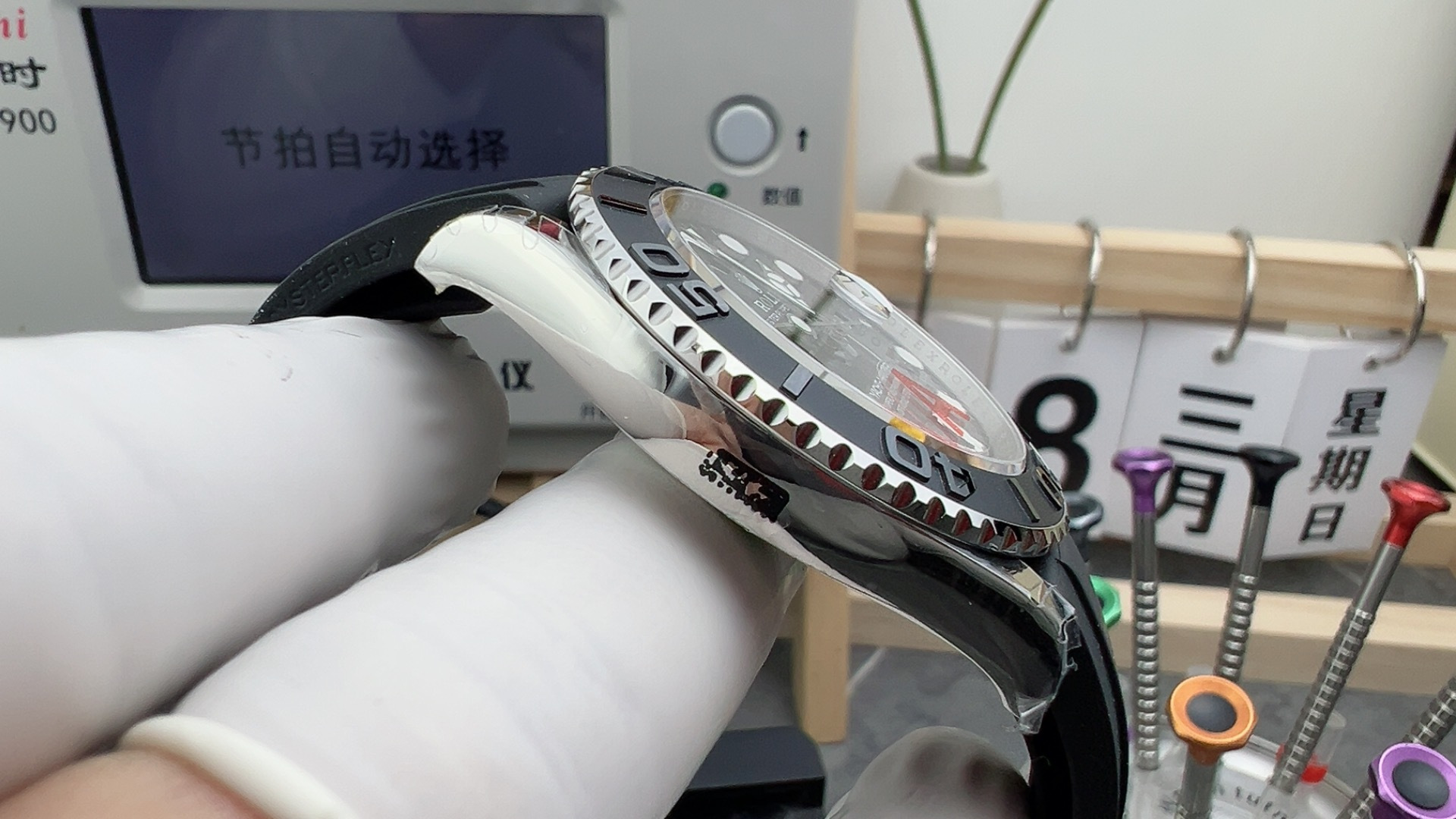 Rolex Yacht-Master 黑红渐变表盘橡胶带男士机械腕表 高仿复刻| 12 Rolex Yacht-Master 黑红渐变表盘橡胶带男士机械腕表 高仿复刻