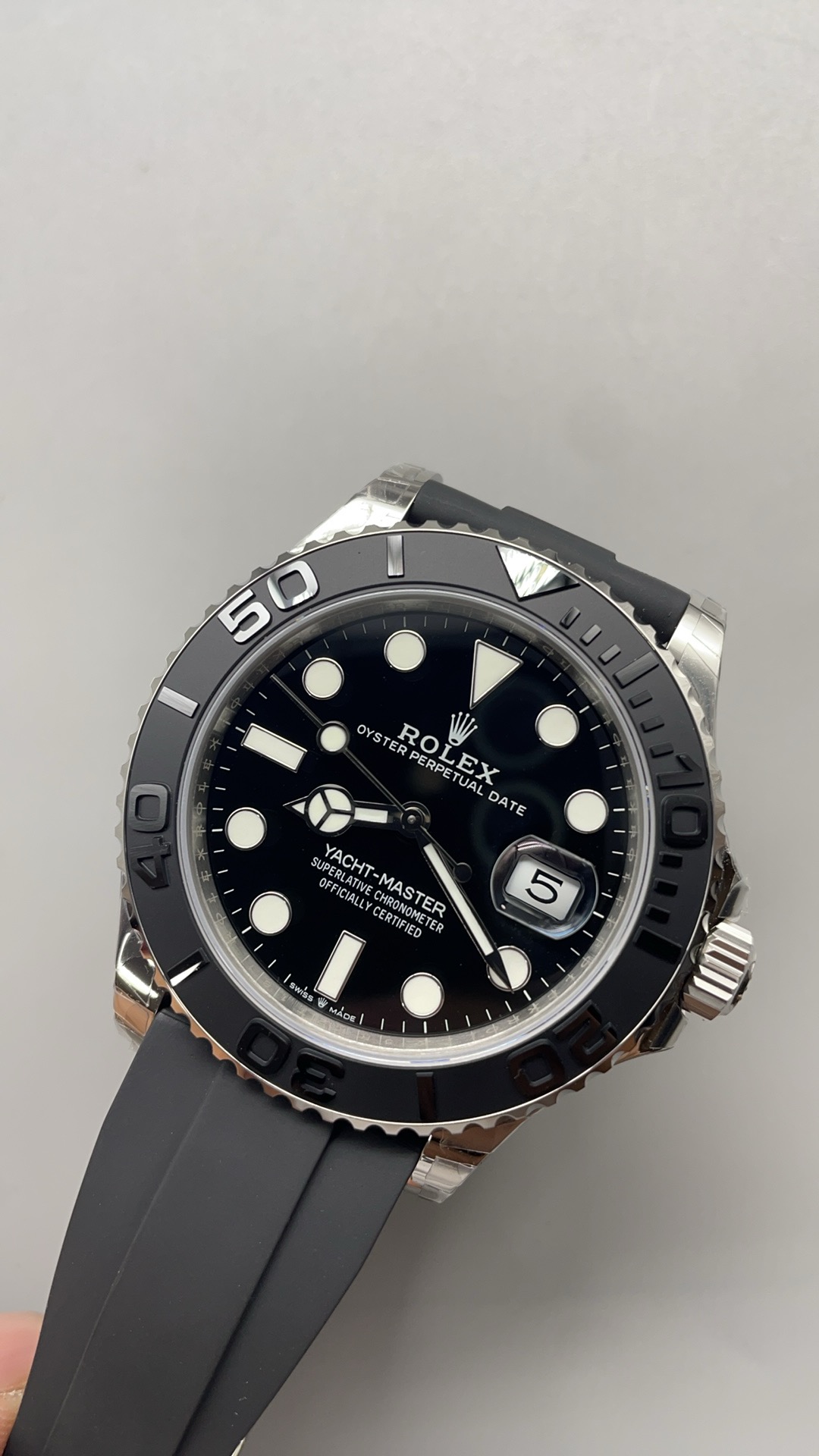 RolexA貨 Yacht-Master 镶钻表圈黑盘橡胶带机械腕表