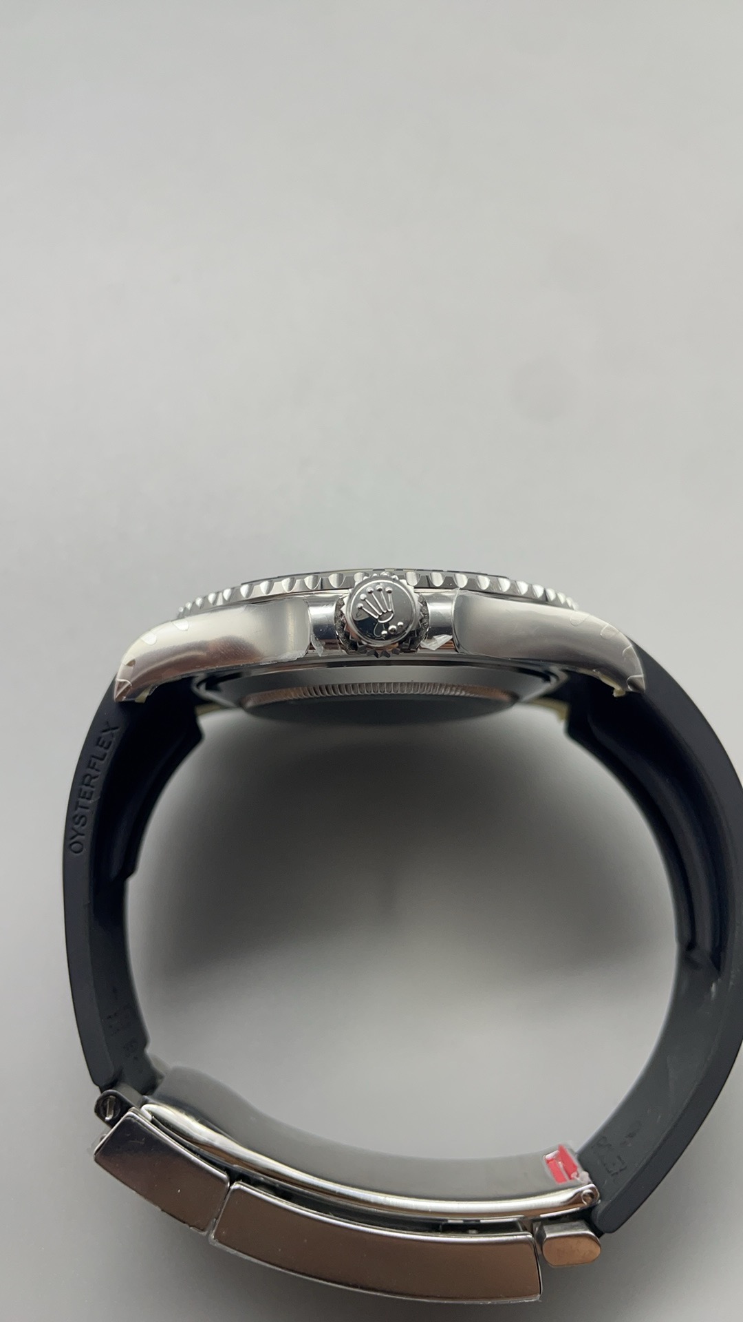 RolexA貨 Yacht-Master 镶钻表圈黑盘橡胶带机械腕表| 14 RolexA貨 Yacht-Master 镶钻表圈黑盘橡胶带机械腕表