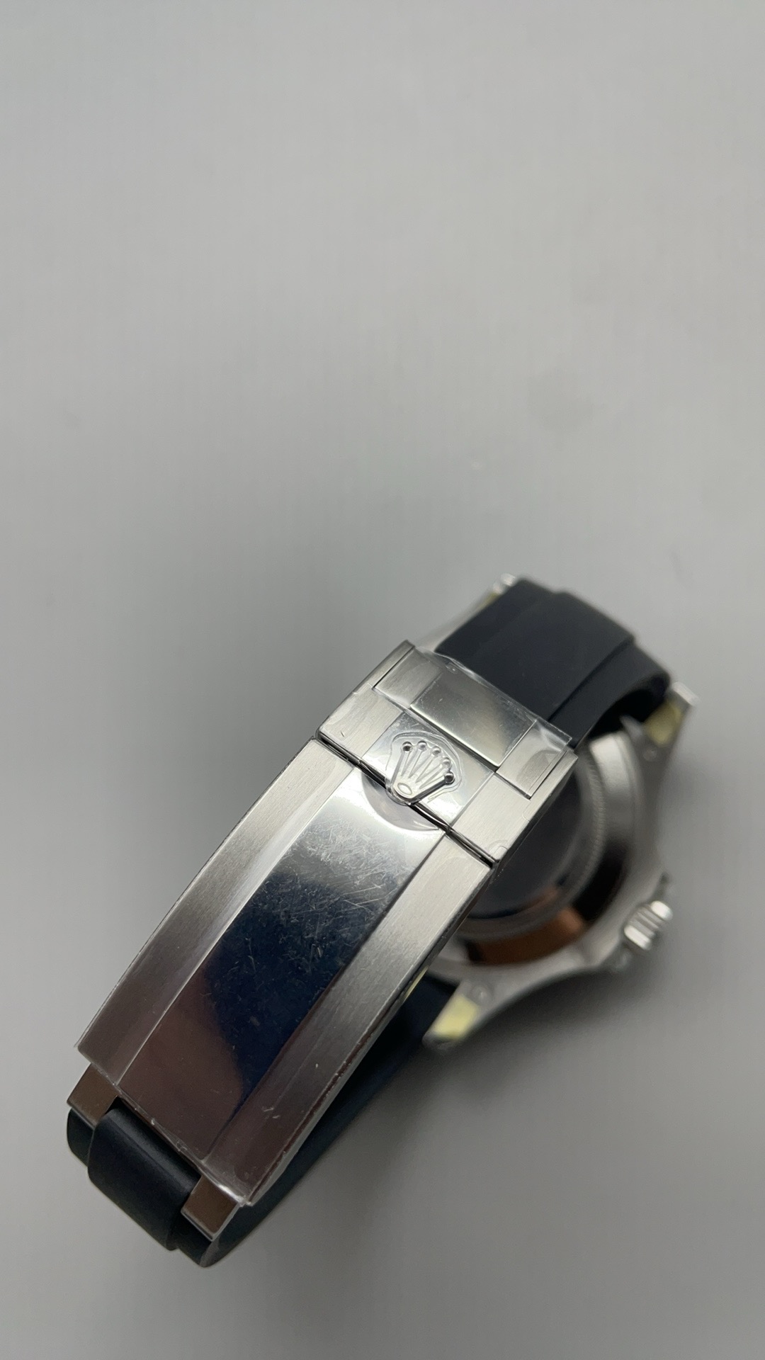 RolexA貨 Yacht-Master 镶钻表圈黑盘橡胶带机械腕表| 12 RolexA貨 Yacht-Master 镶钻表圈黑盘橡胶带机械腕表