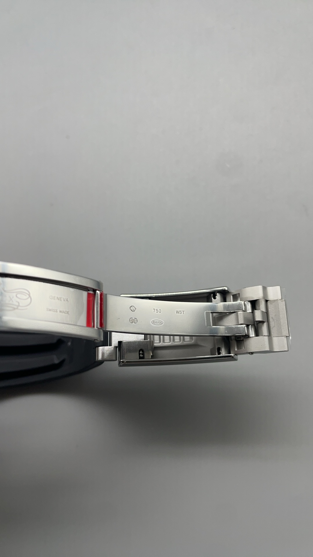 RolexA貨 Yacht-Master 镶钻表圈黑盘橡胶带机械腕表| 11 RolexA貨 Yacht-Master 镶钻表圈黑盘橡胶带机械腕表