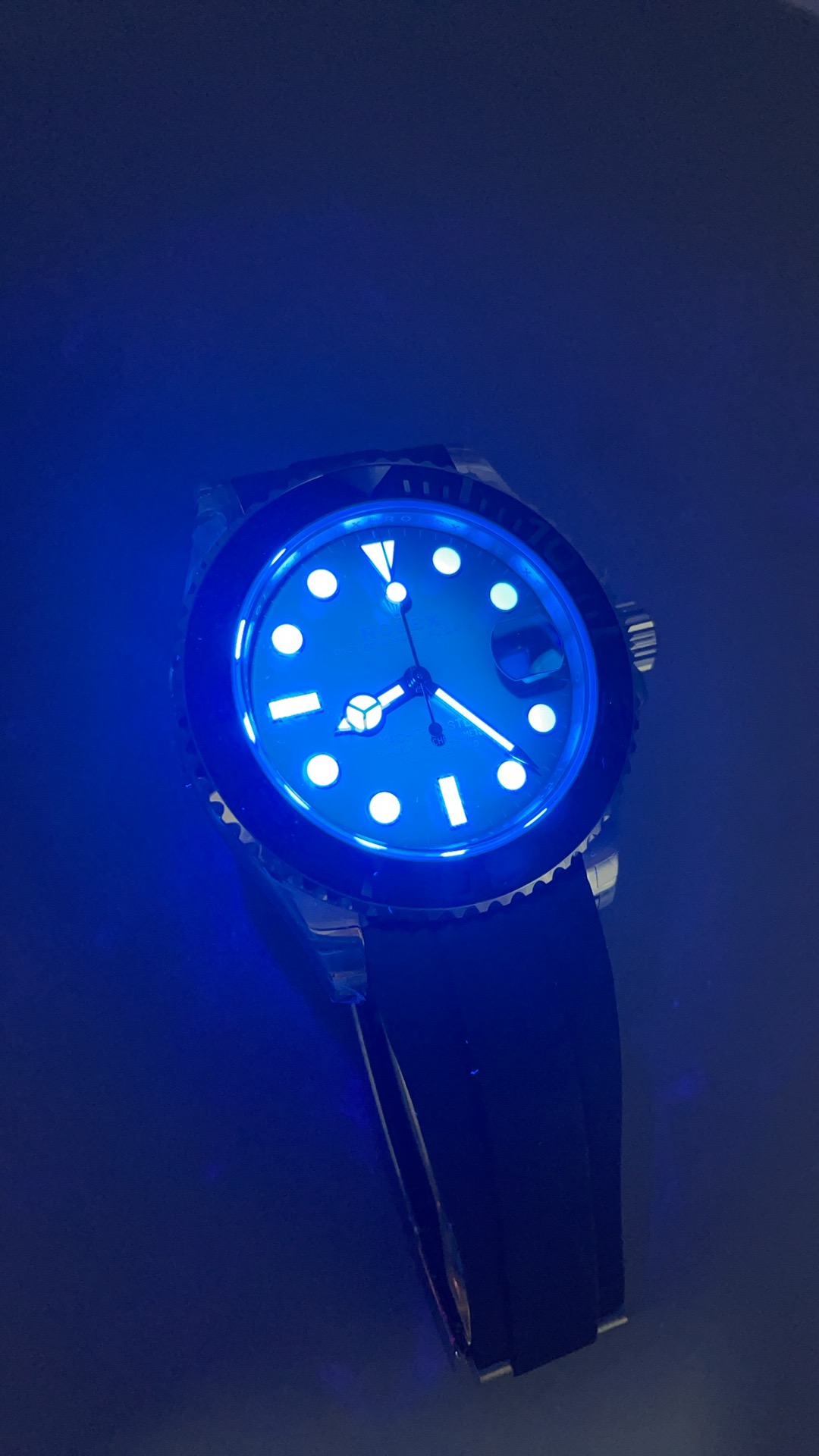 RolexA貨 Yacht-Master 镶钻表圈黑盘橡胶带机械腕表| 9 RolexA貨 Yacht-Master 镶钻表圈黑盘橡胶带机械腕表
