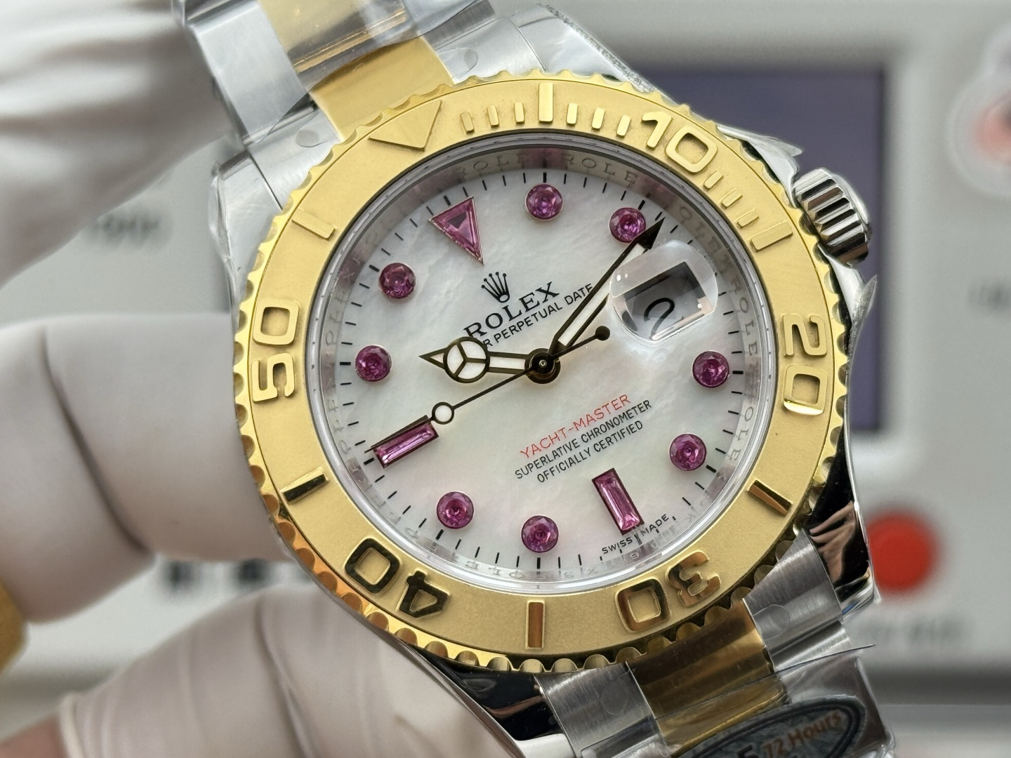 Rolex 原單 Yacht-Master 珍珠母贝盘粉钻刻度女款机械腕表| 12 Rolex 原單 Yacht-Master 珍珠母贝盘粉钻刻度女款机械腕表