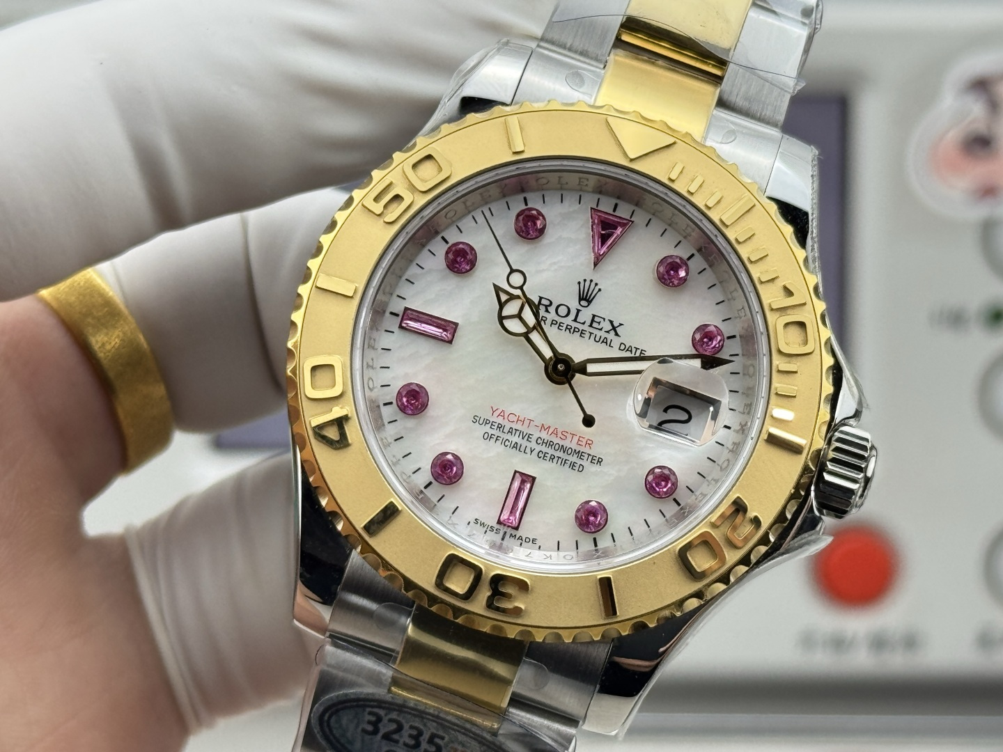 Rolex 原單 Yacht-Master 珍珠母贝盘粉钻刻度女款机械腕表| 11 Rolex 原單 Yacht-Master 珍珠母贝盘粉钻刻度女款机械腕表