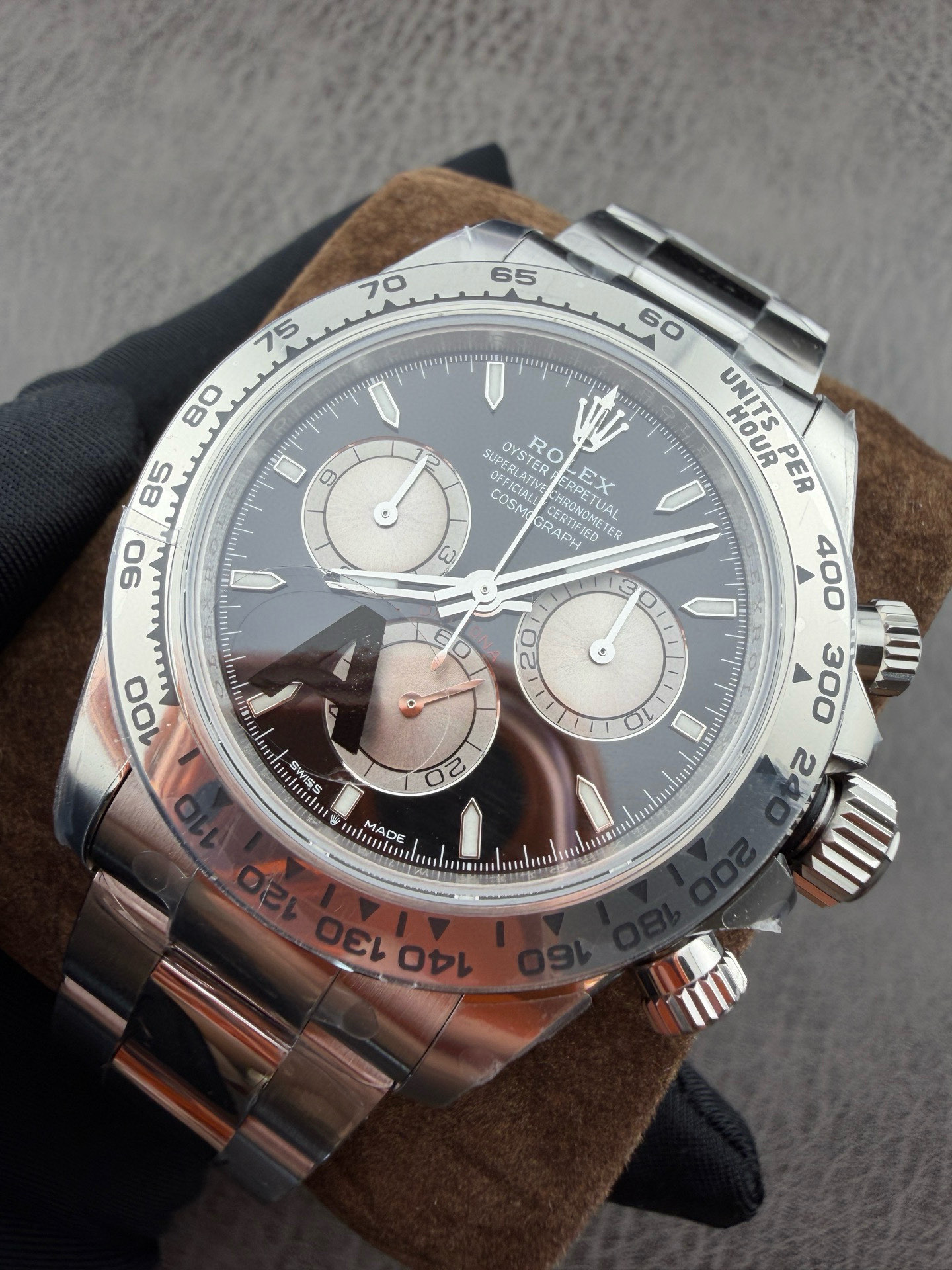 ROLEX 高仿 男款 Daytona 計時腕錶 黑灰熊貓盤 經典運動風| 13 ROLEX 高仿 男款 Daytona 計時腕錶 黑灰熊貓盤 經典運動風