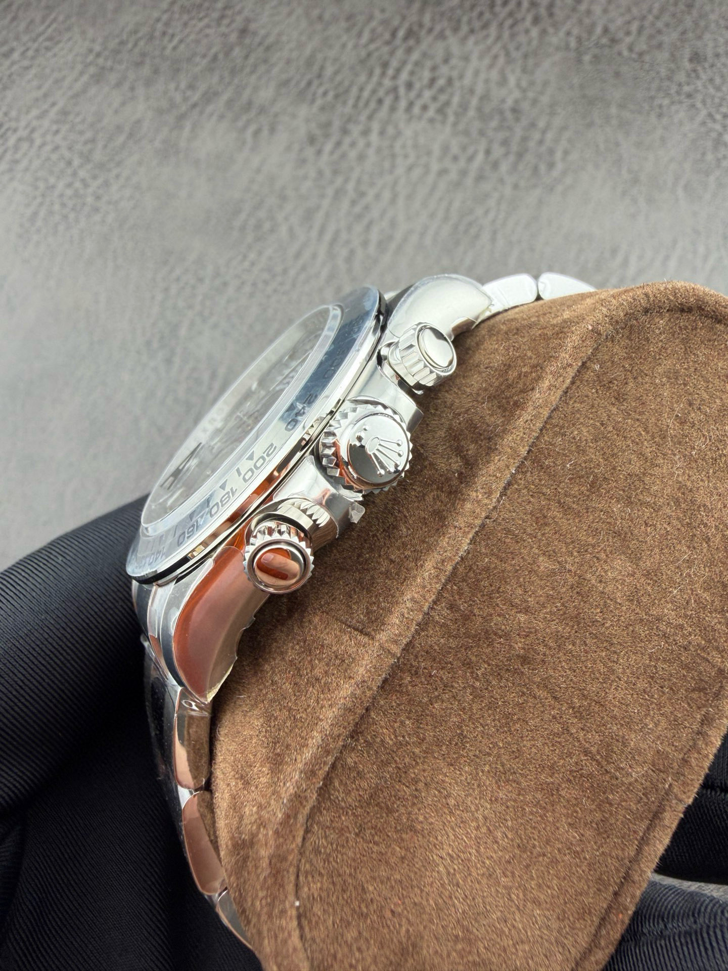 ROLEX 高仿 男款 Daytona 計時腕錶 黑灰熊貓盤 經典運動風| 11 ROLEX 高仿 男款 Daytona 計時腕錶 黑灰熊貓盤 經典運動風