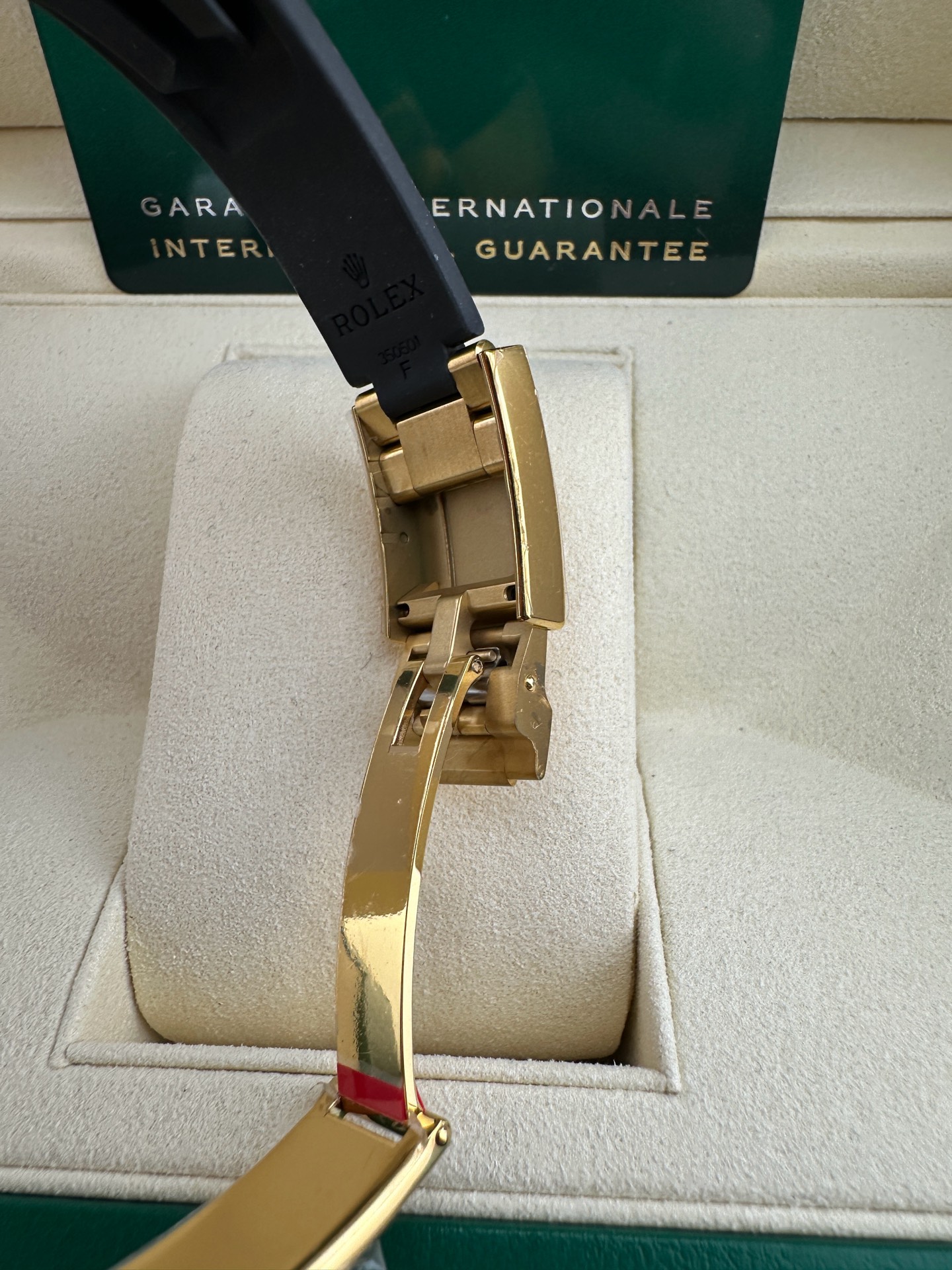 ROLEX 一比一 男款 Daytona 黑金膠帶款 計時腕錶 奢華運動風| 13 ROLEX 一比一 男款 Daytona 黑金膠帶款 計時腕錶 奢華運動風