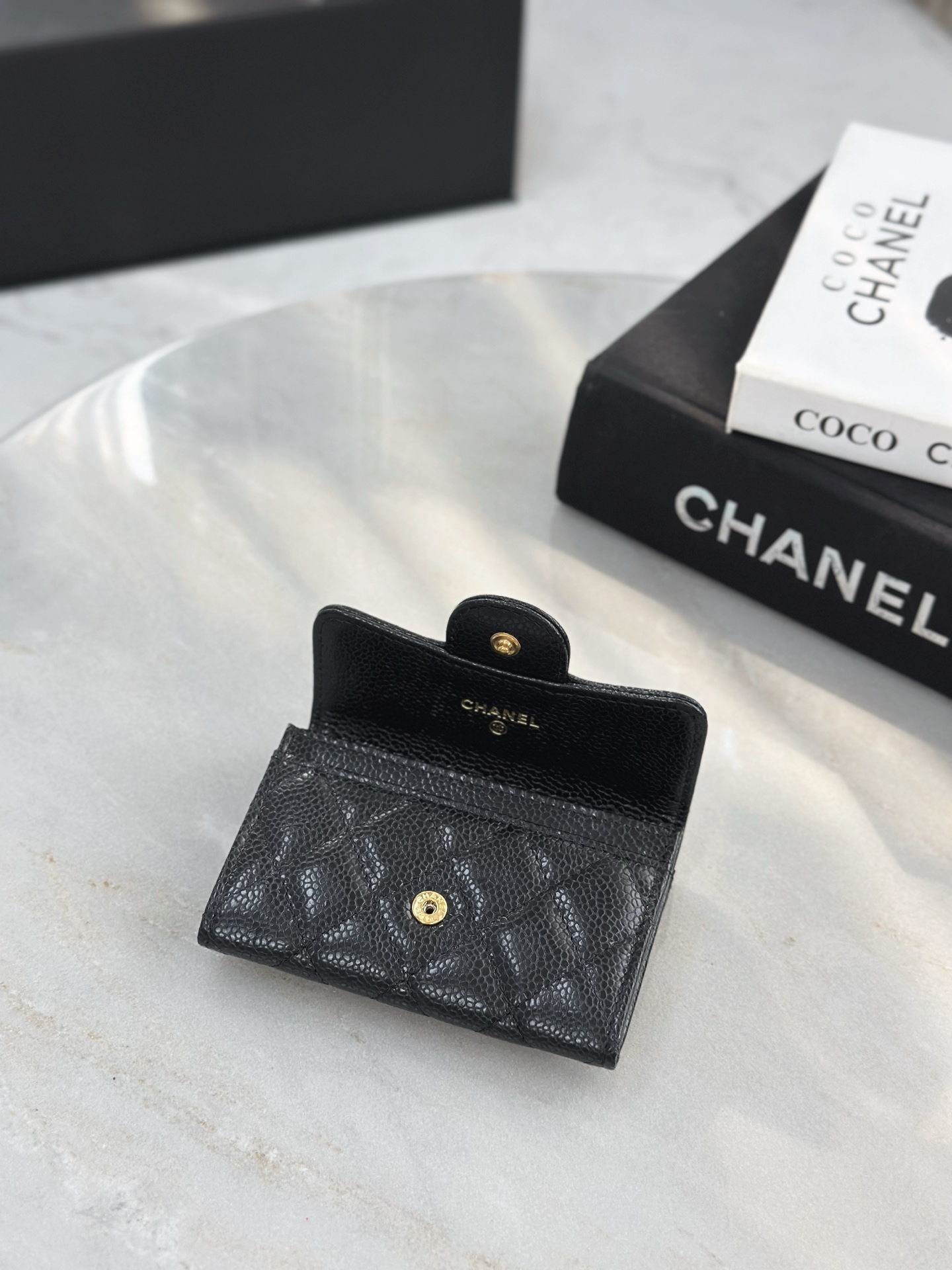 Chanel 復刻 黑色菱格三折短夾 CC金扣小香卡包皮夾| 8 Chanel 復刻 黑色菱格三折短夾 CC金扣小香卡包皮夾