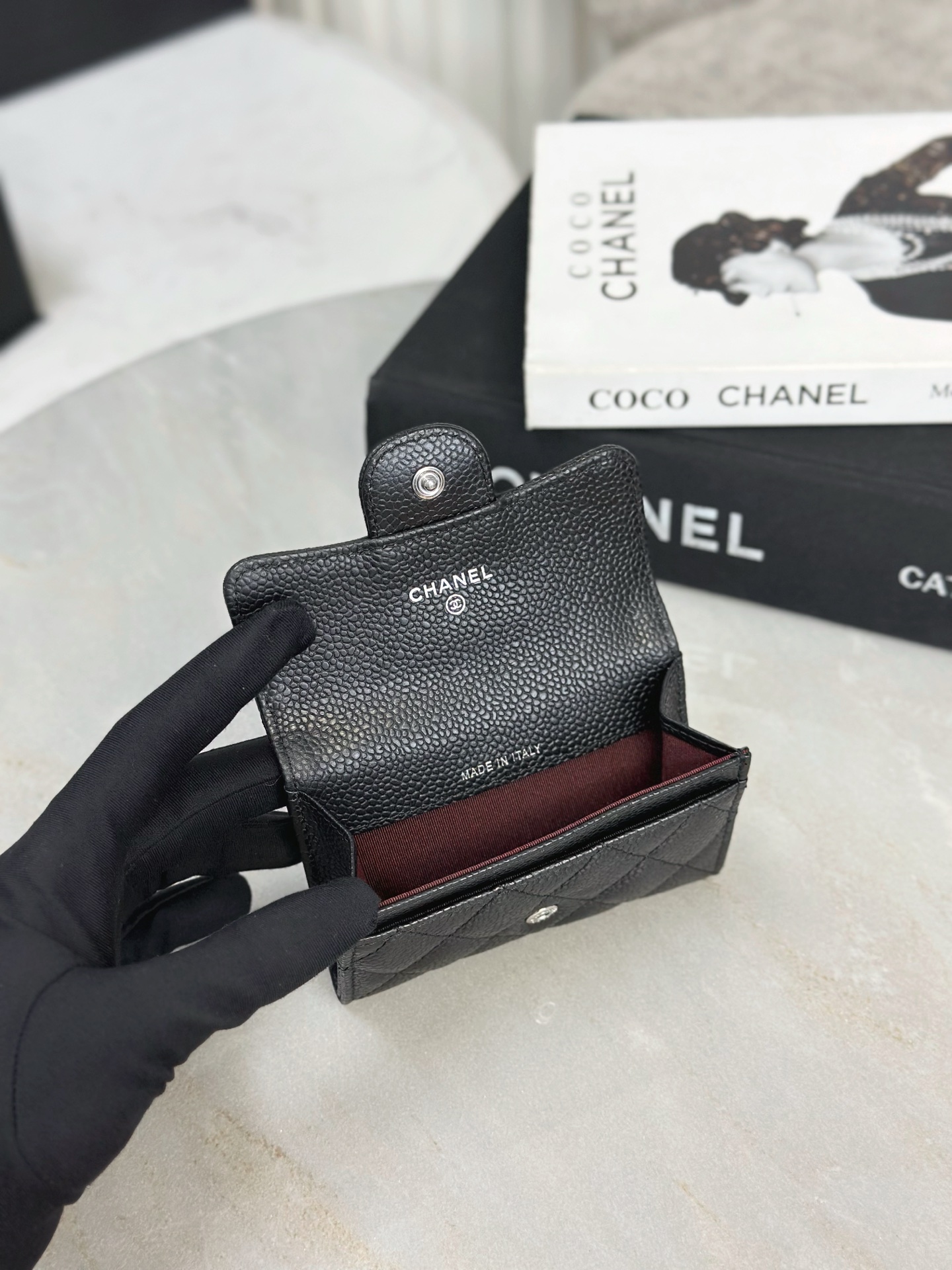 Chanel 高仿 黑色菱格拉鍊短夾 CC金標小香零錢包| 8 Chanel 高仿 黑色菱格拉鍊短夾 CC金標小香零錢包