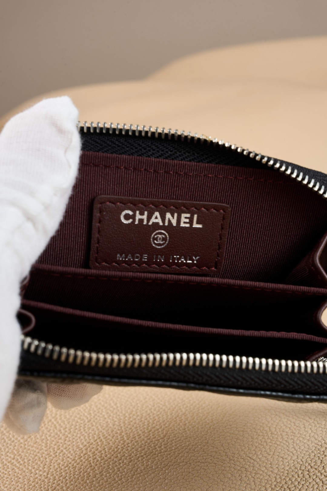Chanel 原單 黑色菱格拉鍊短夾 CC金標小香錢包| 16 Chanel 原單 黑色菱格拉鍊短夾 CC金標小香錢包