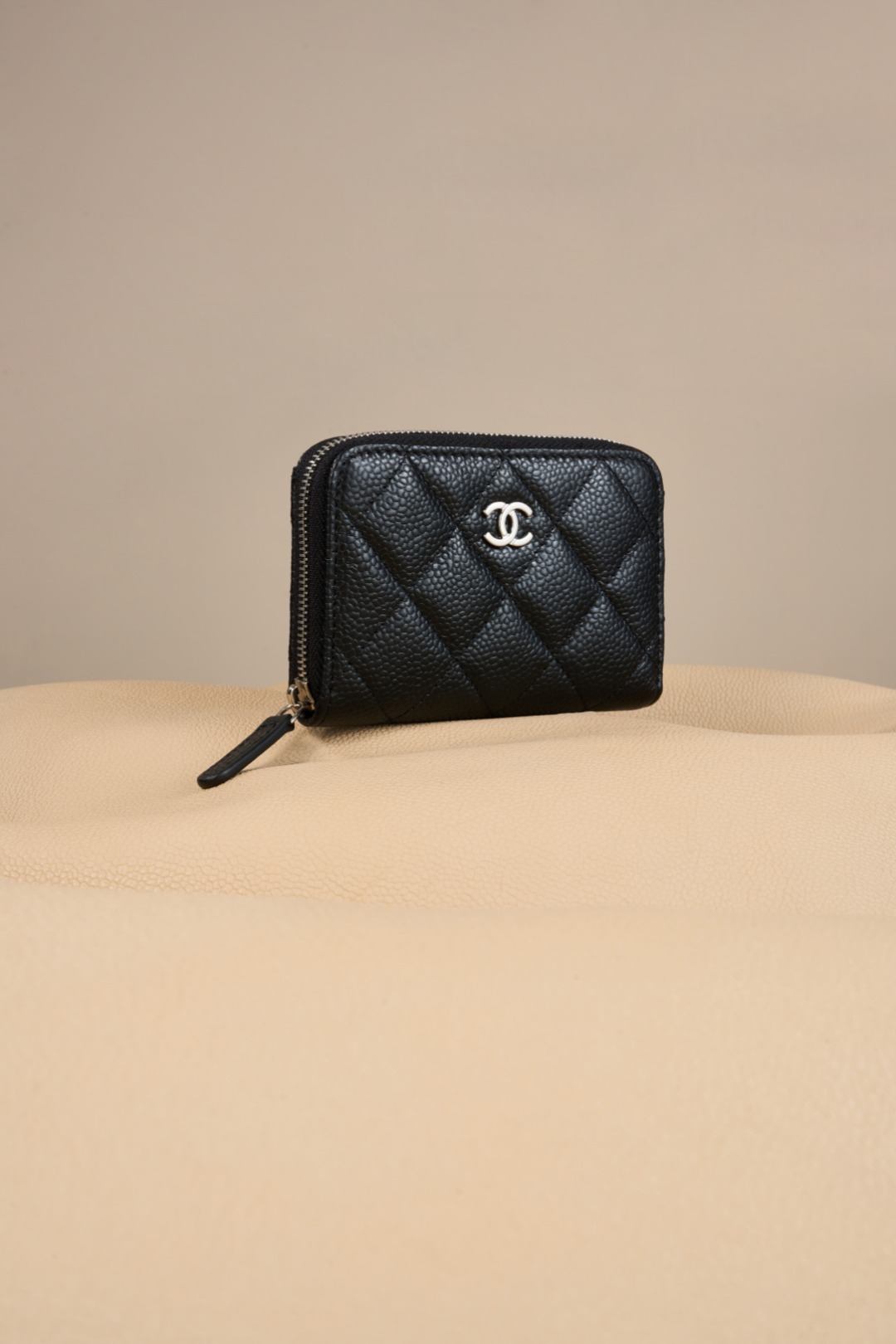 Chanel 原單 黑色菱格拉鍊短夾 CC金標小香錢包| 15 Chanel 原單 黑色菱格拉鍊短夾 CC金標小香錢包