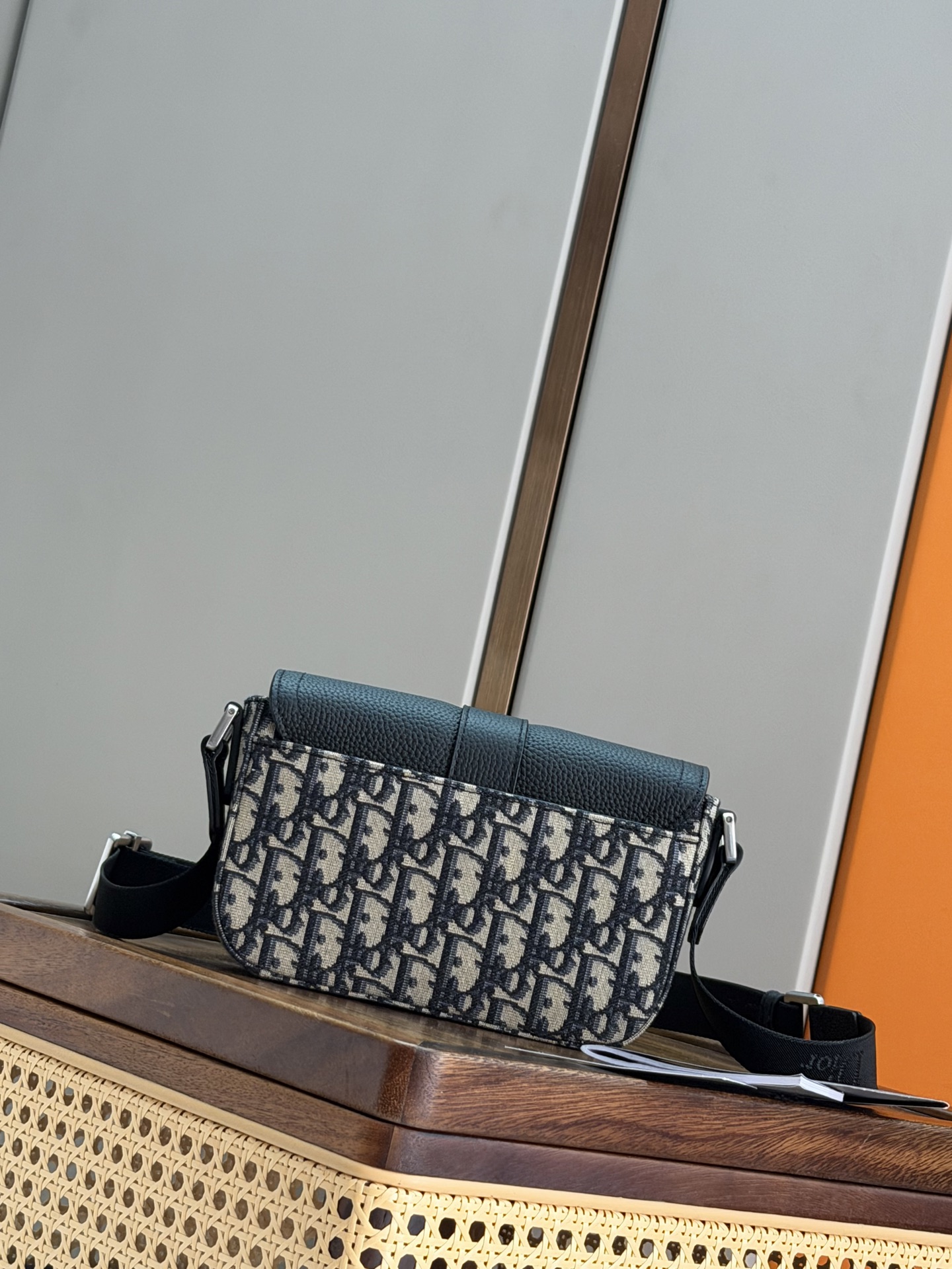Dior 高仿 Saddle 馬鞍包 黑色拼接Oblique緹花斜背包| 13 Dior 高仿 Saddle 馬鞍包 黑色拼接Oblique緹花斜背包