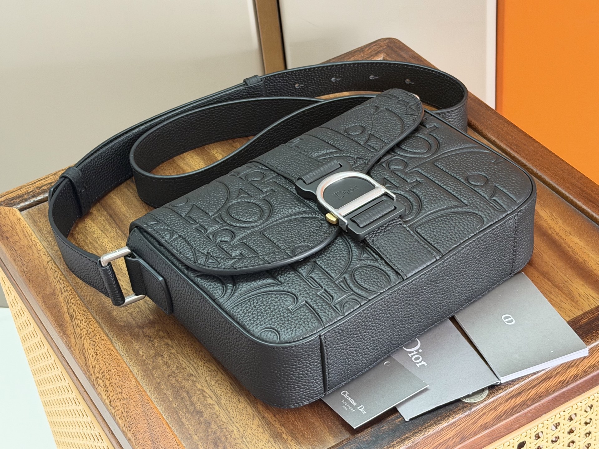 Dior 高仿 Saddle 馬鞍包 Oblique老花拼接黑色扣件斜背包| 12 Dior 高仿 Saddle 馬鞍包 Oblique老花拼接黑色扣件斜背包