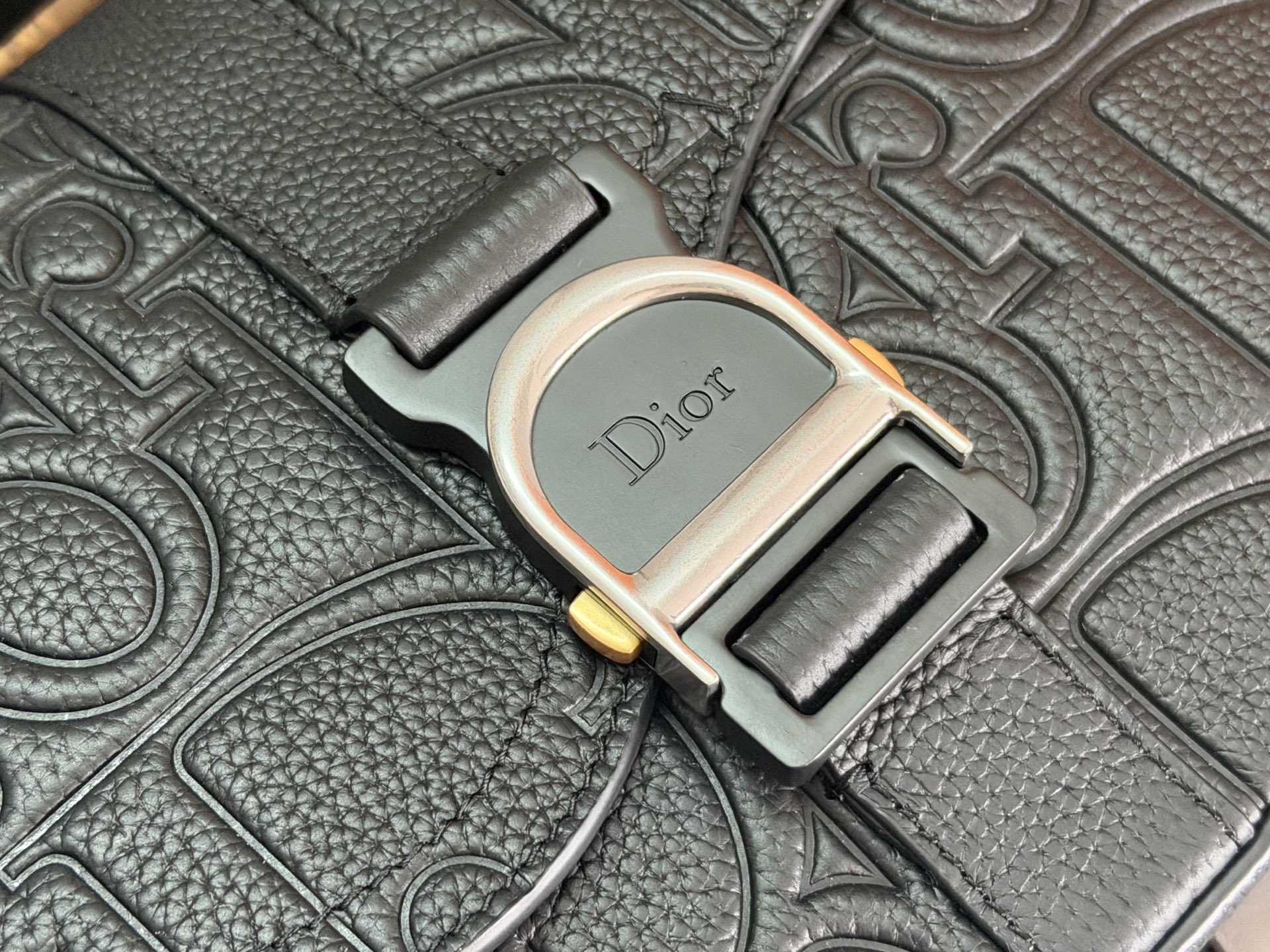 Dior 高仿 Saddle 馬鞍包 Oblique老花拼接黑色扣件斜背包| 11 Dior 高仿 Saddle 馬鞍包 Oblique老花拼接黑色扣件斜背包