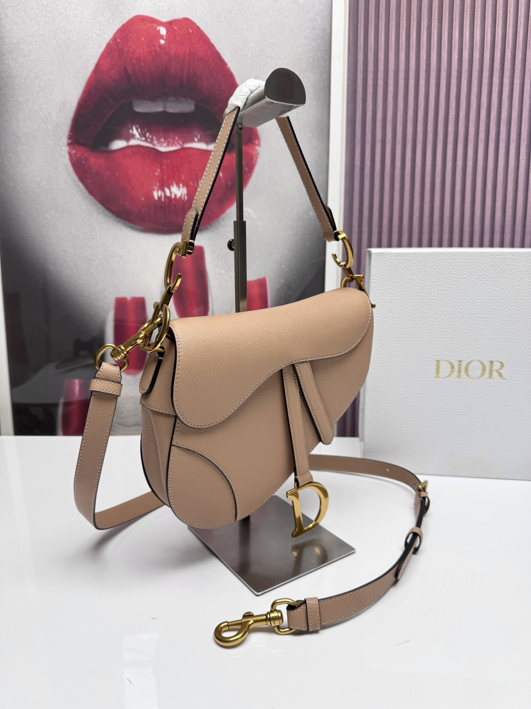 Dior 一比一馬鞍包 杏色經典單肩包優雅百搭斜背款| 13 Dior 一比一馬鞍包 杏色經典單肩包優雅百搭斜背款