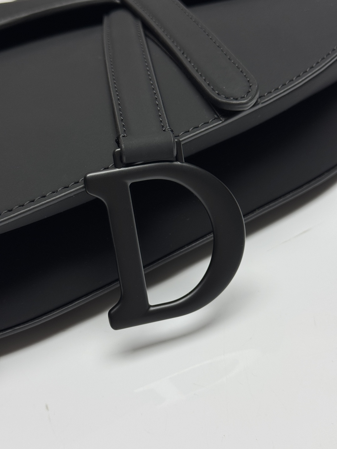 Dior 一比一馬鞍包 全黑五金設計單肩斜背包極簡高級款| 9 Dior 一比一馬鞍包 全黑五金設計單肩斜背包極簡高級款
