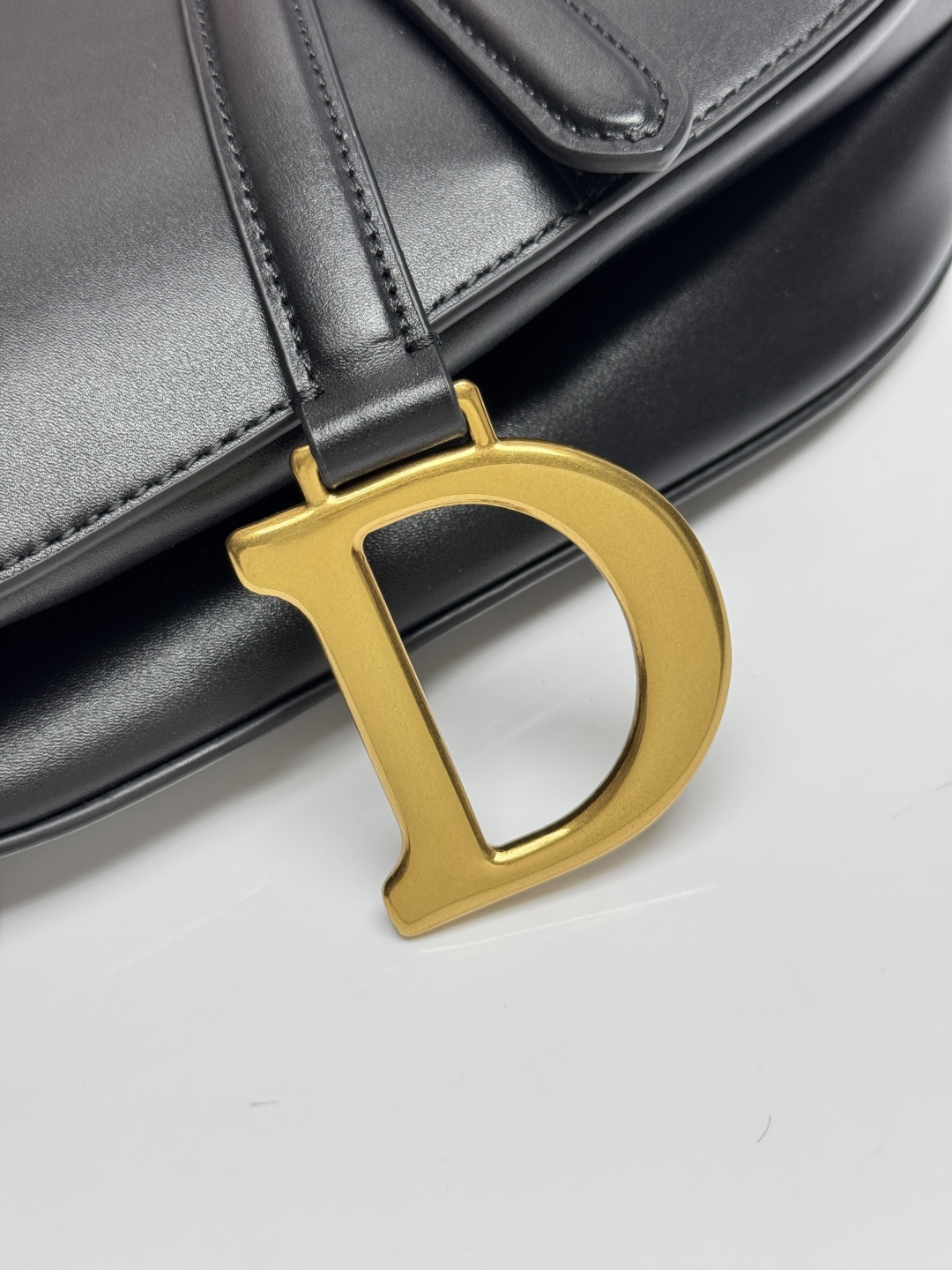 Dior 原單馬鞍包 全黑五金設計單肩斜背包極簡高級款| 9 Dior 原單馬鞍包 全黑五金設計單肩斜背包極簡高級款